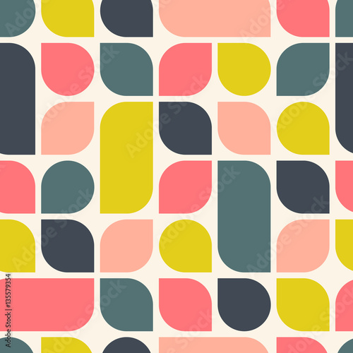 Abstract retro geometric background. Bright seamless pattern. Vector illustration.