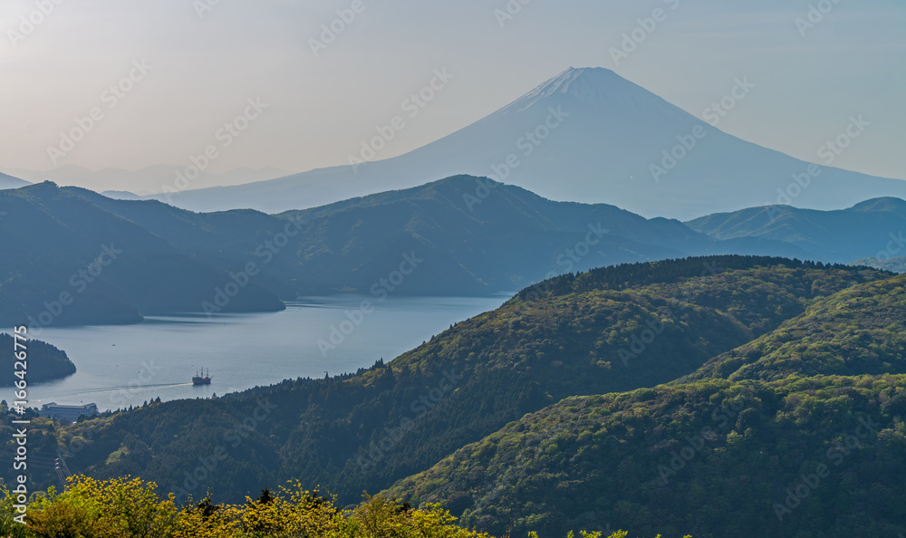 Fuji mountain and lake ashinoko at Hakone.