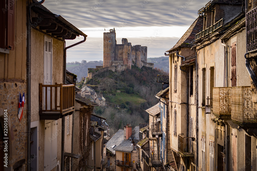 Visite De Najac Et Son Ch Teau Fort En Aveyron Stock Photo Adobe Stock