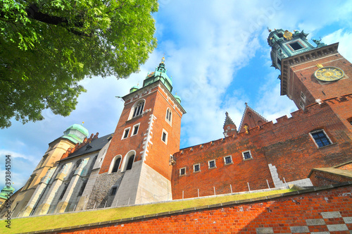 Krakowska Bazylika archikatedralna św. Stanisława i św. Wacława – kościół archikatedralny na Wawelu.