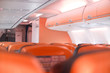 flugzeug kabine orange