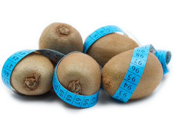 Sticker - kiwis wrapped around a measure tape