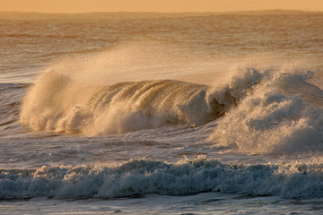 Poster - breaking wave