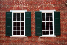 Colonial Windows