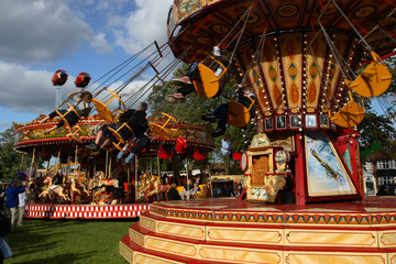 fun fair swing