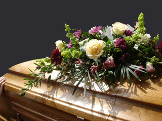 casket with flowers