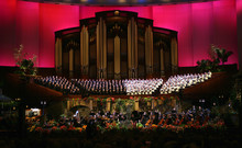 Tabernacle Choir (red)
