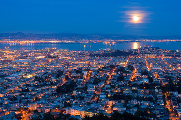 Aufkleber - full moon rising over san francisco