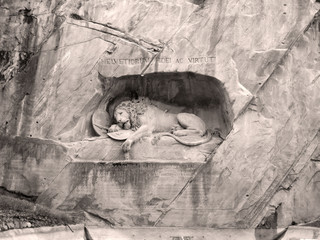 lion monument, lucerne switzerland