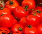 Fototapeta Kuchnia - tomatoes at market