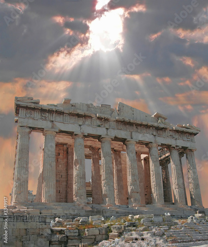 Zdjęcie: sunburst over the acropolis temple sunburst over the acropolis temple