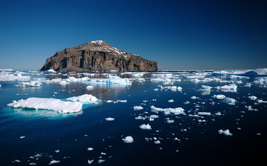 Wall Mural - antarctic sound