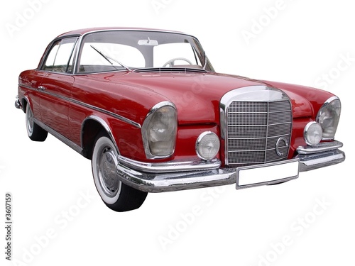 Pinturas sobre lienzo  Red car Mercedes with rain drops on it