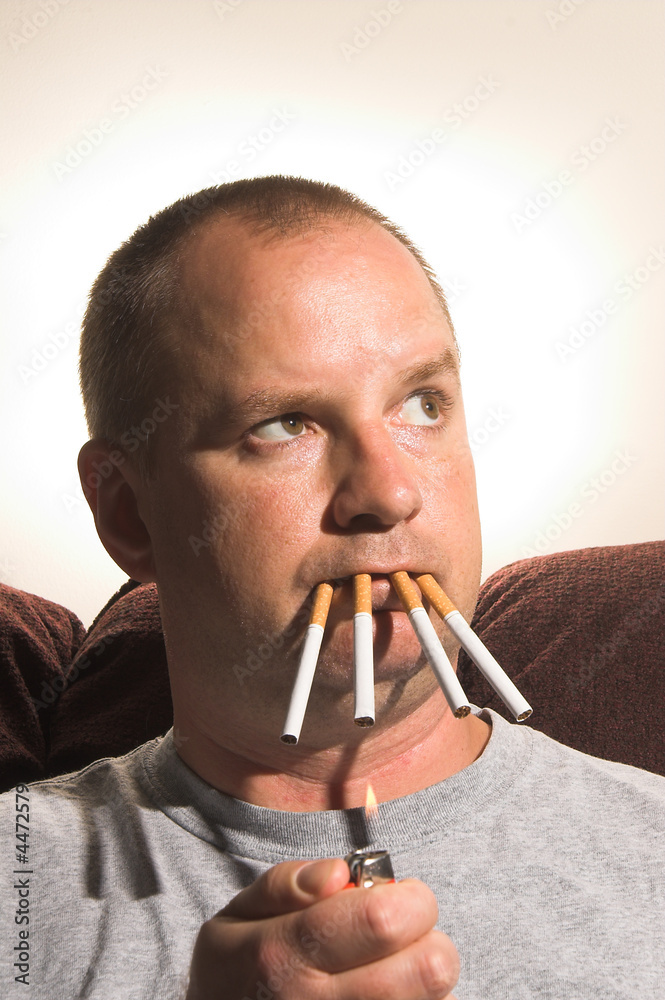 how many cigarettes is chain smoking Chain Smoking Stock Photo