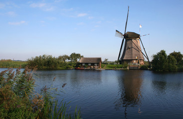 Canvas Print - moulin habitation