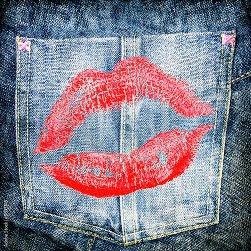 Plakat na zamówienie Kieszeń od dżinsów z ustami
