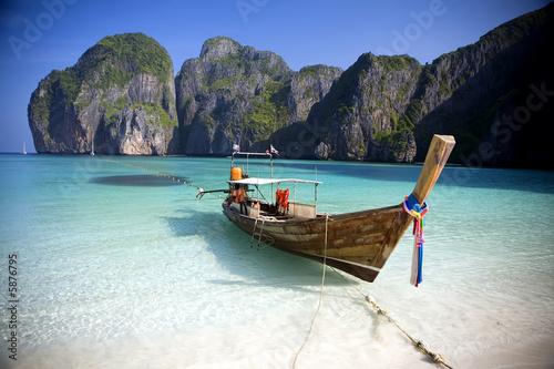 Obraz w ramie Maya Bay, Koh Phi Phi Ley, Thailand.