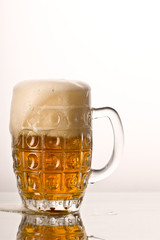 Canvas Print - drink series: fresh beer with white foam