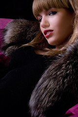 lying in fur