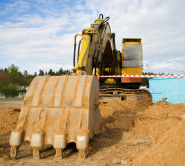 The building machine for performance of ground works