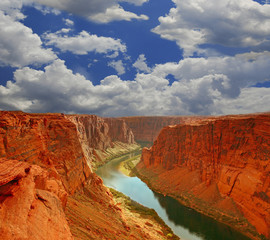 Wall Mural - Water in the Beginning of the Grand Canyon