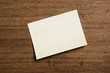 © elnavegante - Note paper on wooden background.