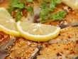 vorspeise büffet, räucherfisch,makrele mit gewürze,zitrone
