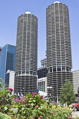 Fototapete - Marina Towers in downtown Chicago