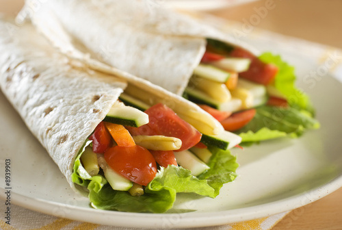 Fotografía fresh tortilla on the plate close up shoot
