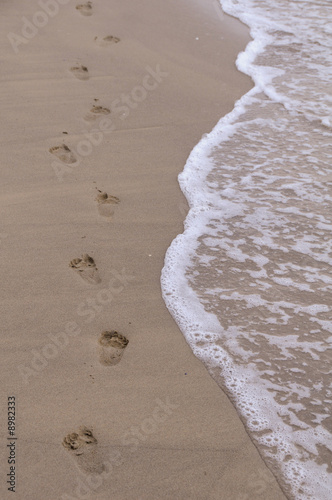 Fototapeta na wymiar A piedi nudi