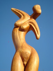 statue femme nue