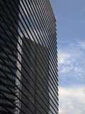 Fototapeta  - Immeuble moderne avec reflet