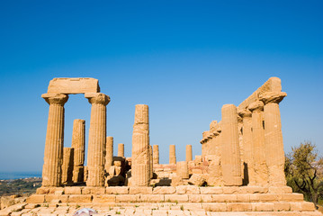 Wall Mural - doric temple of Giunone in Agrigento