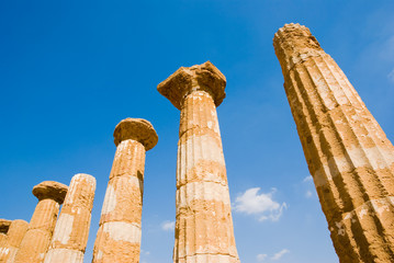 Wall Mural - dorics columns of Valley Of Temples in Agrigento