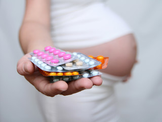 Wall Mural - pregnancy & pills