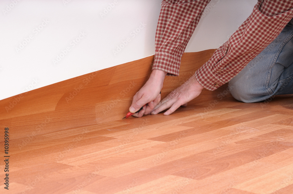 Photo Art Print Floormaker Making A Linoleum Floor Europosters