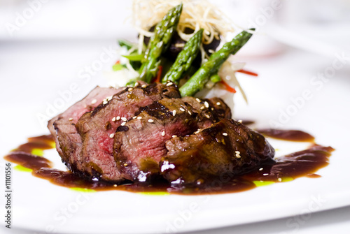 Fotografie, Obraz gourmet fillet mignon steak at five star restaurant.