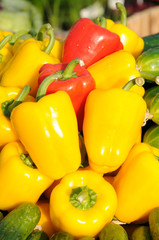 Wall Mural - Red and yellow bell peppers