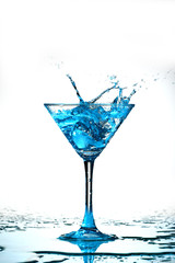 Wall Mural - blue coctail splash