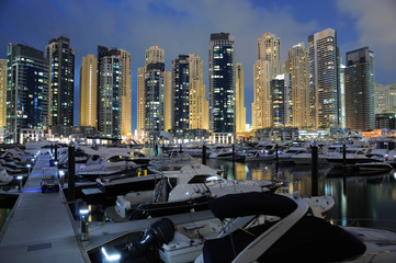 Fototapete - Dubai Marina at night, United Arab Emirates