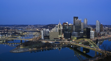 Fototapete - Night in Pittsburgh
