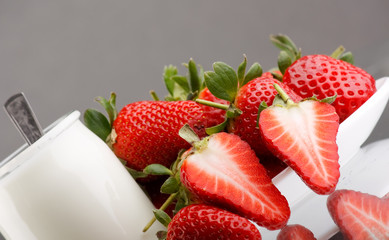 .Fresh and tasty strawberries and yogurt