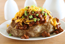 Baked Potato With Chili And Cheese