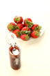 frische Erdbeeren als Konfitüre zubereitet