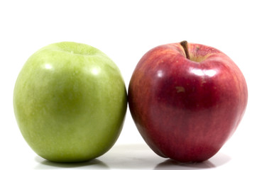 apple isolated on white background