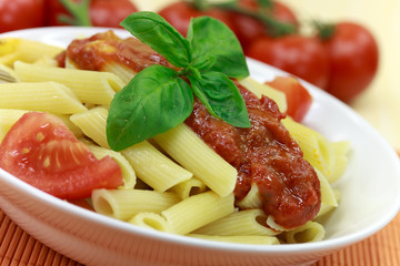 Pasta mit Tomatensoße