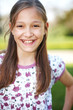 canvas print picture - fröhliches Mädchen mit Zahnlücke