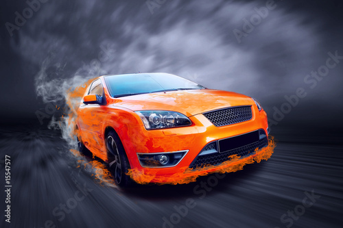 Dekoracja na wymiar  piekny-pomaranczowy-samochod-sportowy-w-ogniu
