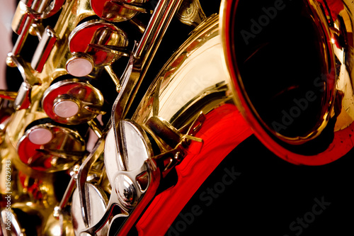 Dekoracja na wymiar  ekstremalne-zblizenie-saksofonu