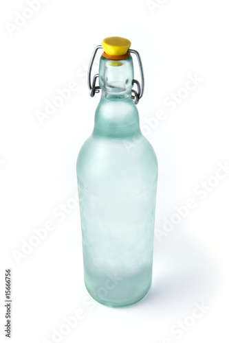 Bouteille Deau En Verre Sur Fond Blanc Buy This Stock